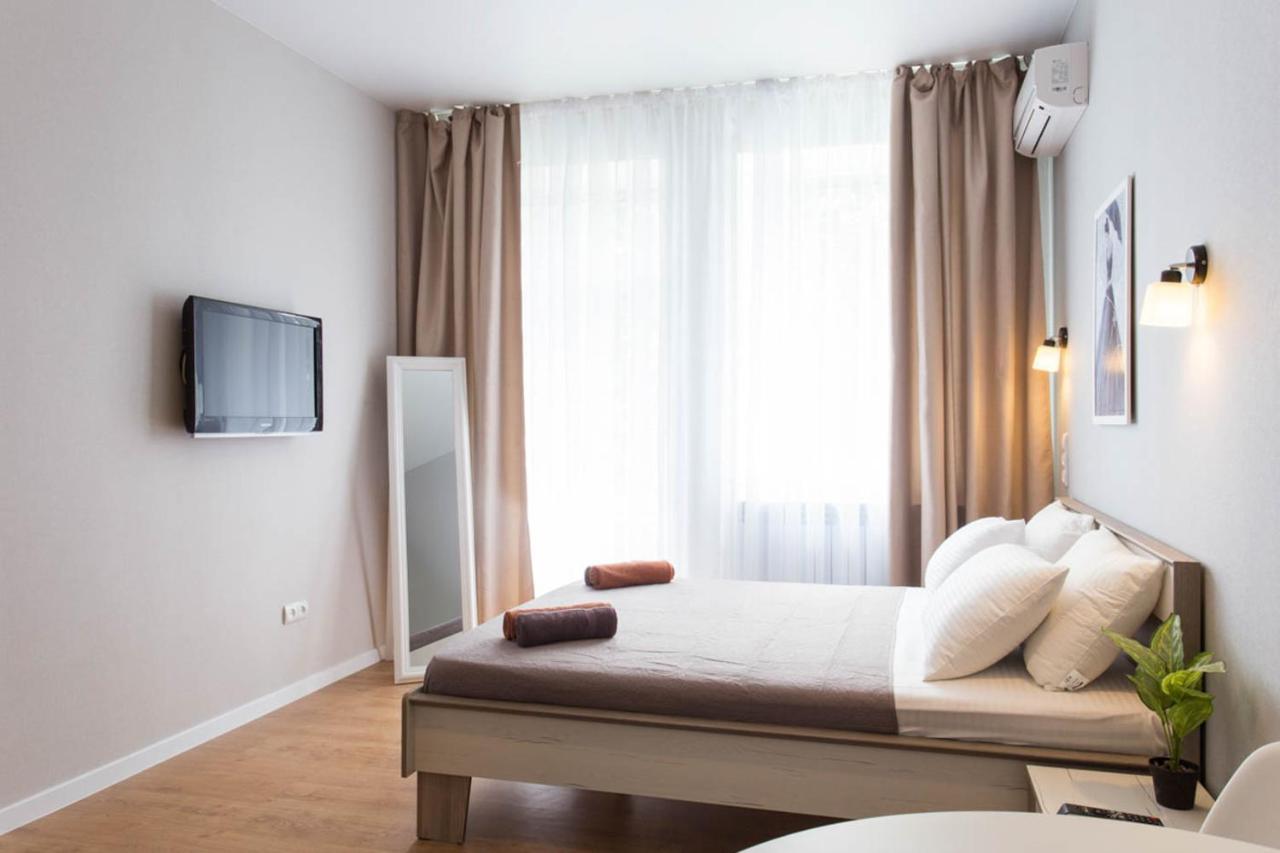 Modern Studio Beside Metro Yaroslava Mudroho, Universytet - Chernyshevska Str 95-7 Κχαρκίβ Εξωτερικό φωτογραφία