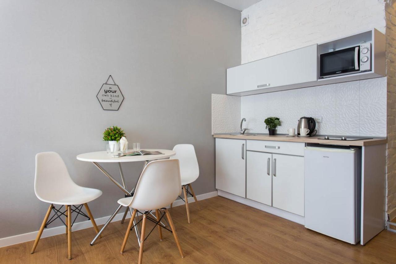 Modern Studio Beside Metro Yaroslava Mudroho, Universytet - Chernyshevska Str 95-7 Κχαρκίβ Εξωτερικό φωτογραφία