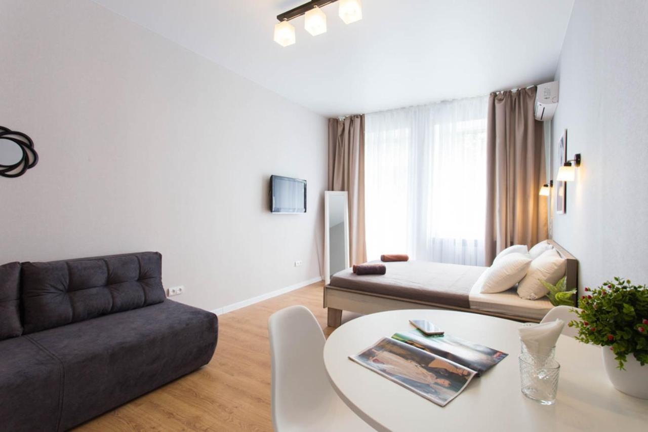 Modern Studio Beside Metro Yaroslava Mudroho, Universytet - Chernyshevska Str 95-7 Κχαρκίβ Εξωτερικό φωτογραφία