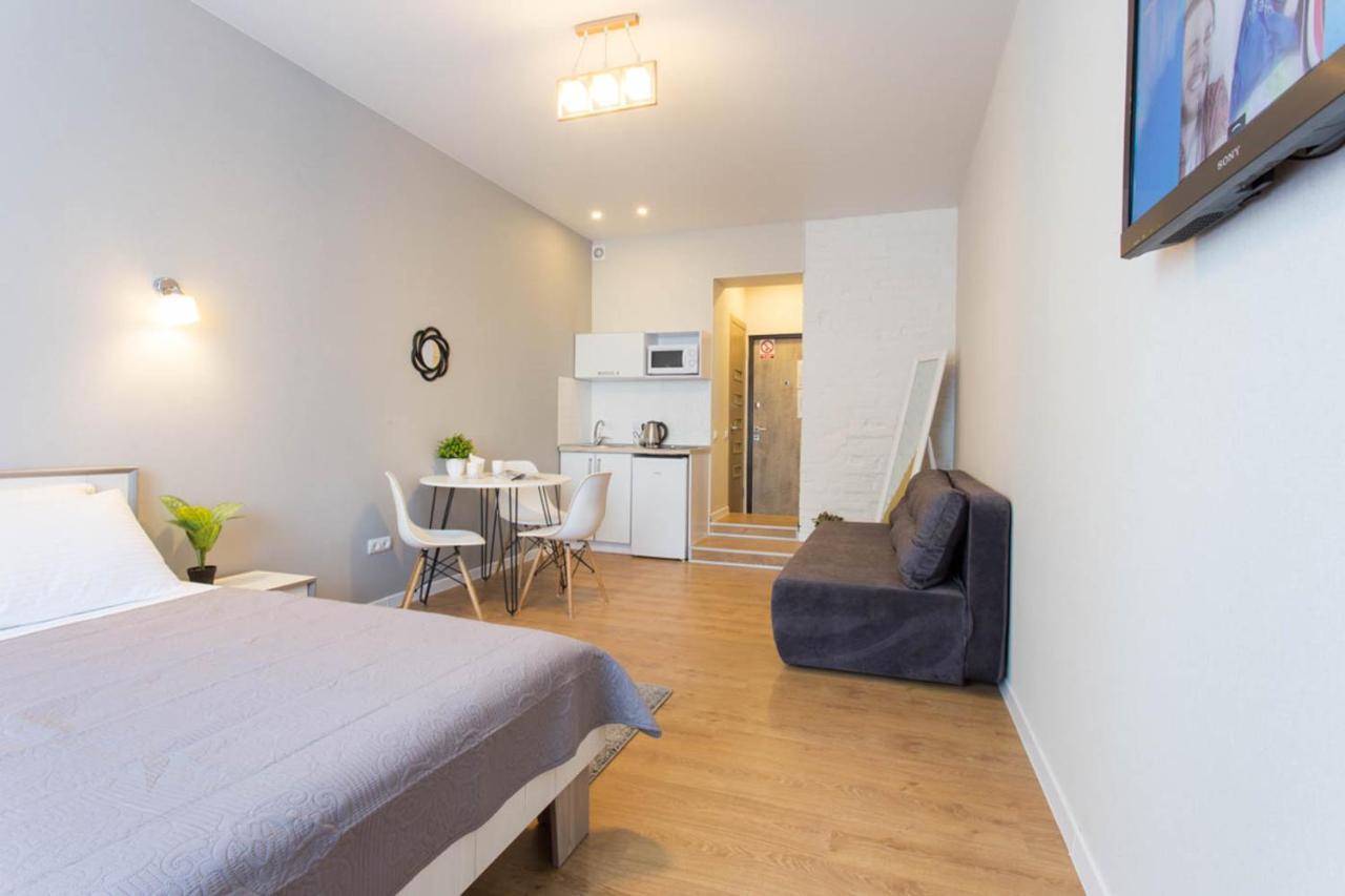 Modern Studio Beside Metro Yaroslava Mudroho, Universytet - Chernyshevska Str 95-7 Κχαρκίβ Εξωτερικό φωτογραφία