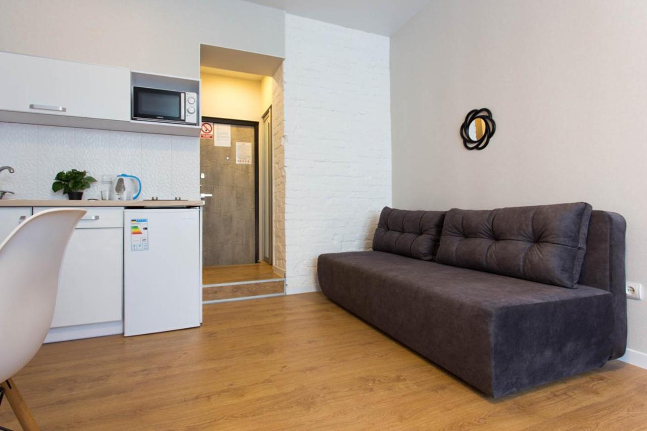 Modern Studio Beside Metro Yaroslava Mudroho, Universytet - Chernyshevska Str 95-7 Κχαρκίβ Εξωτερικό φωτογραφία