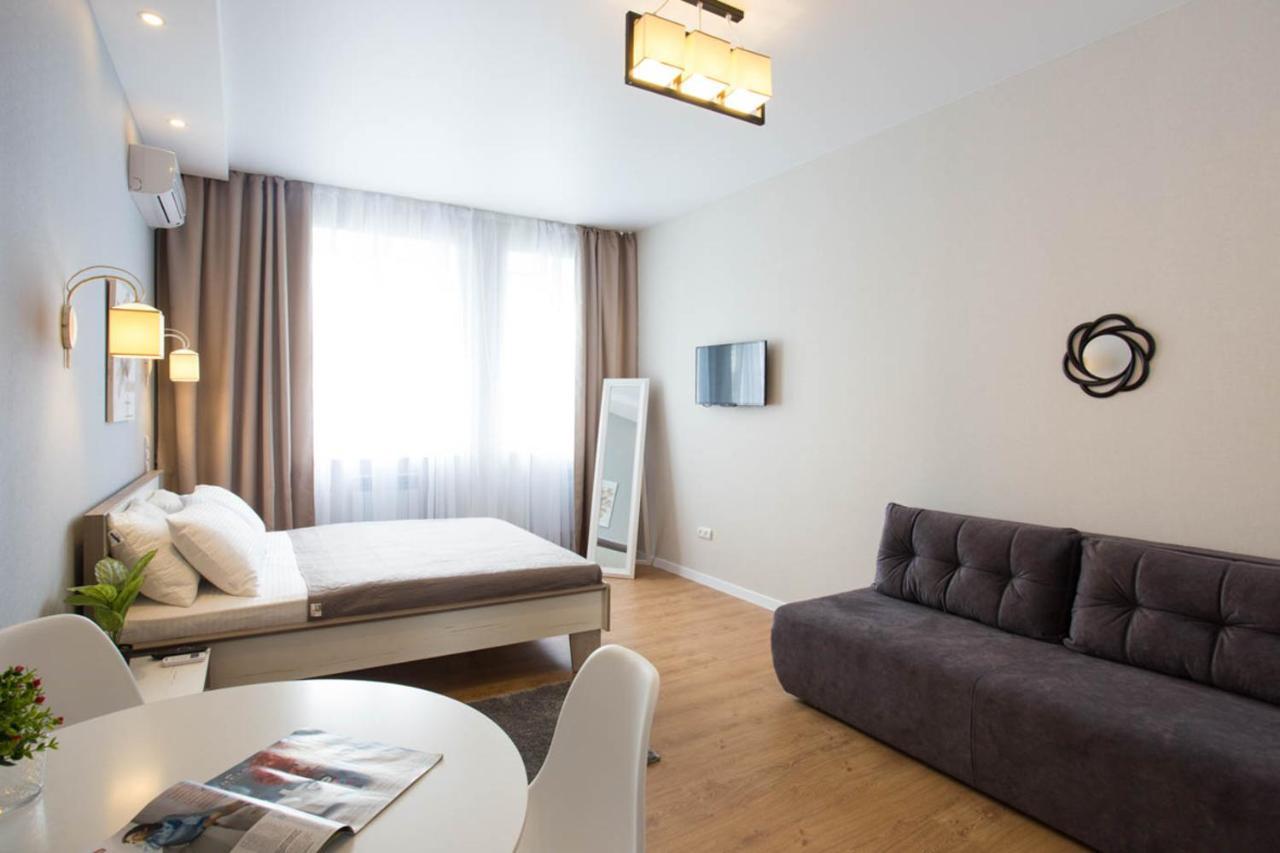 Modern Studio Beside Metro Yaroslava Mudroho, Universytet - Chernyshevska Str 95-7 Κχαρκίβ Εξωτερικό φωτογραφία