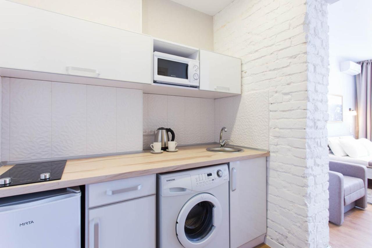 Modern Studio Beside Metro Yaroslava Mudroho, Universytet - Chernyshevska Str 95-7 Κχαρκίβ Εξωτερικό φωτογραφία