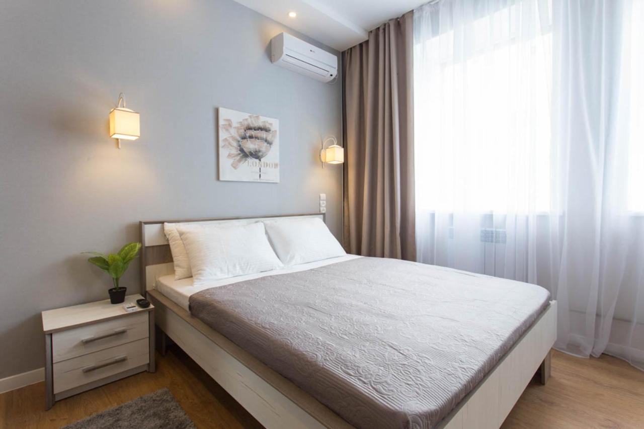 Modern Studio Beside Metro Yaroslava Mudroho, Universytet - Chernyshevska Str 95-7 Κχαρκίβ Εξωτερικό φωτογραφία