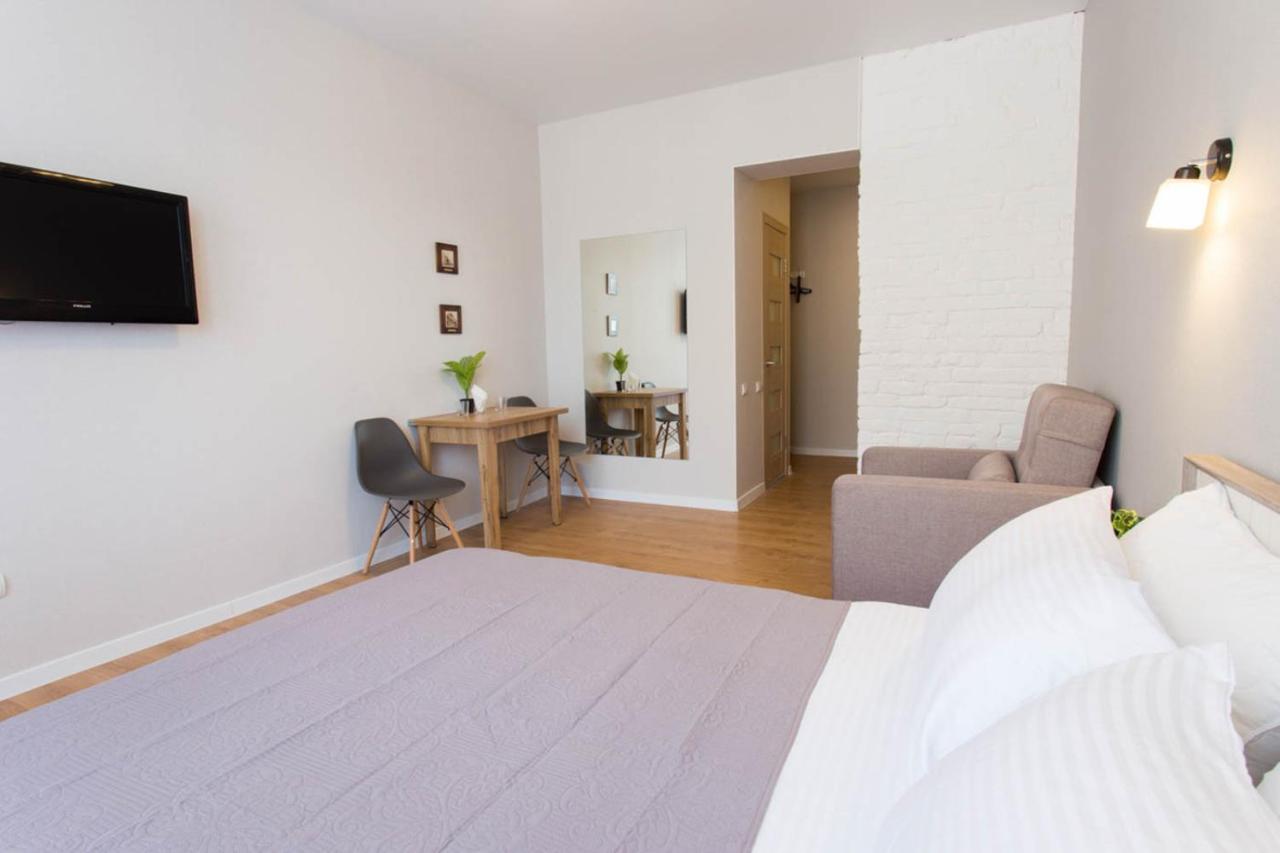 Modern Studio Beside Metro Yaroslava Mudroho, Universytet - Chernyshevska Str 95-7 Κχαρκίβ Εξωτερικό φωτογραφία
