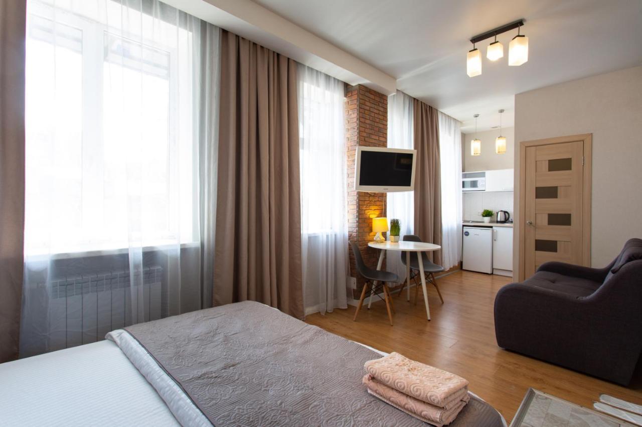 Modern Studio Beside Metro Yaroslava Mudroho, Universytet - Chernyshevska Str 95-7 Κχαρκίβ Εξωτερικό φωτογραφία