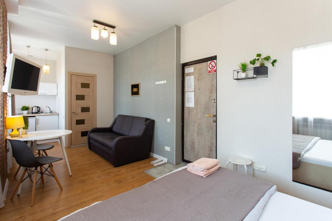 Modern Studio Beside Metro Yaroslava Mudroho, Universytet - Chernyshevska Str 95-7 Κχαρκίβ Εξωτερικό φωτογραφία