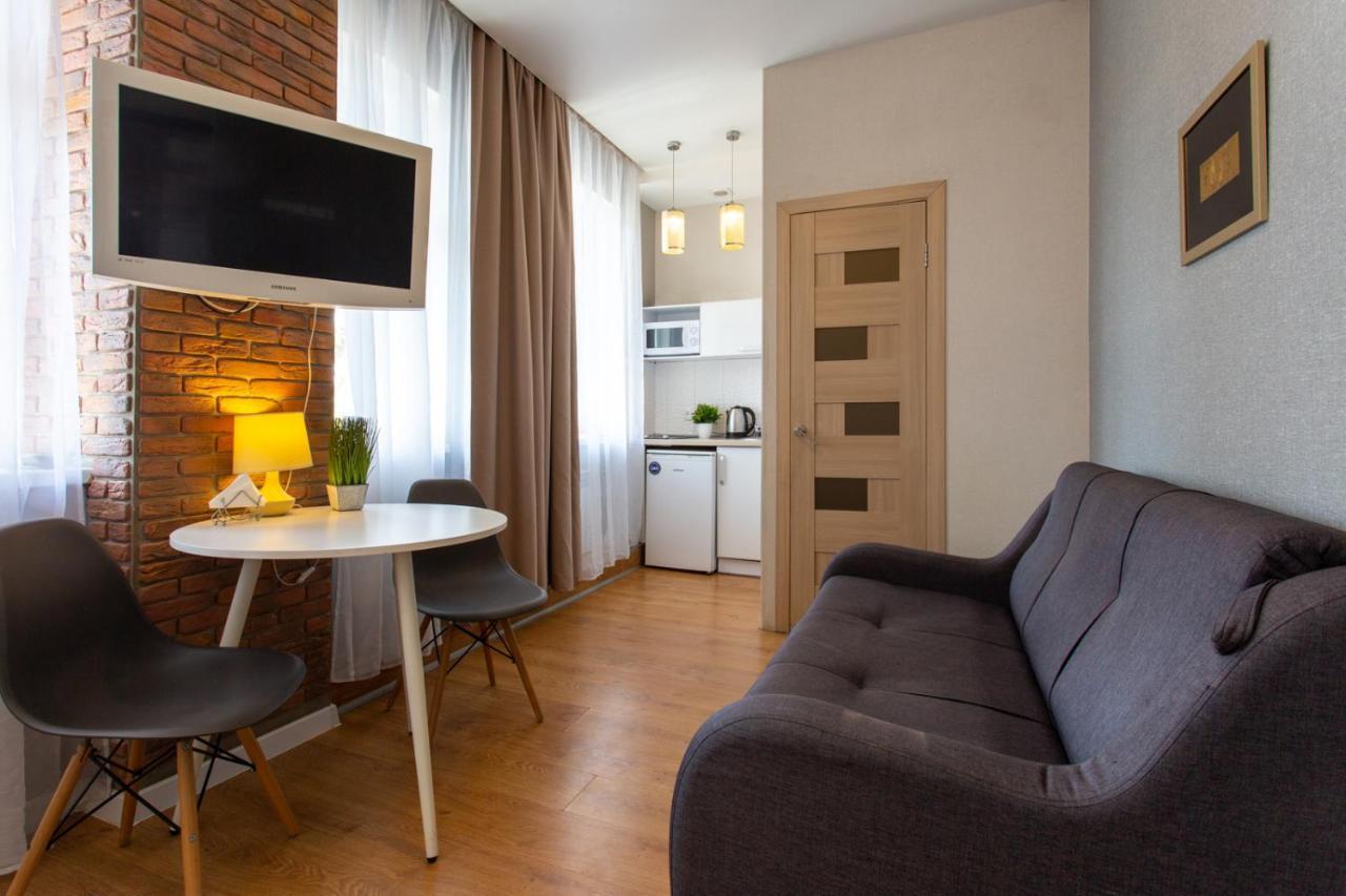 Modern Studio Beside Metro Yaroslava Mudroho, Universytet - Chernyshevska Str 95-7 Κχαρκίβ Εξωτερικό φωτογραφία